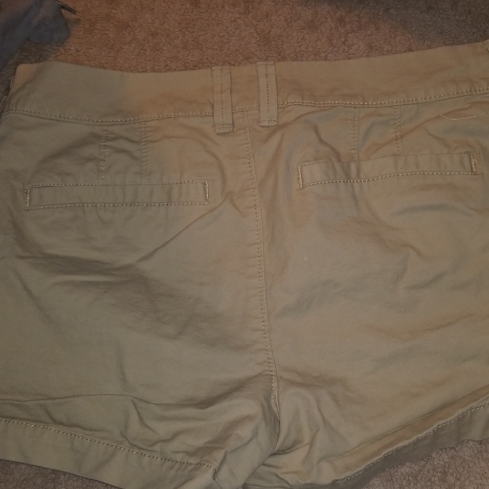 Shorts - Picture 5 of 5